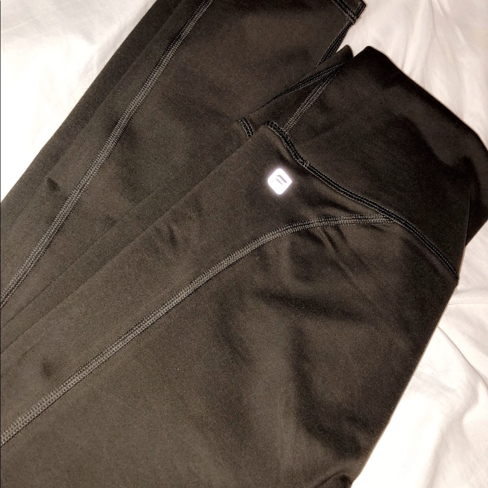 Comfy leggings.